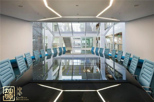 南寧辦公室裝修-弧形吊頂 南寧辦公室裝修-弧形吊頂