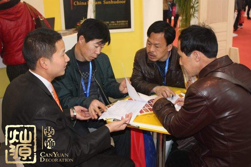 南寧裝修公司-客戶洽談 南寧裝修公司-客戶洽談