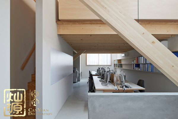 室內(nèi)裝修設(shè)計中現(xiàn)代簡約風格