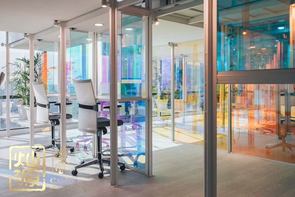 現(xiàn)代簡約辦公室裝修設(shè)計