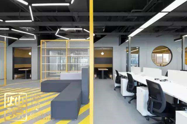 ofo小黃車日均退款3500人 ，走下神壇的小黃車辦公室人去樓空？