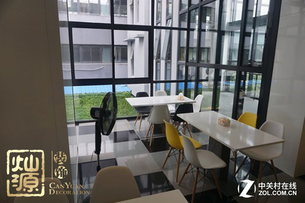 電競?cè)瞬判?00萬 電競高薪職業(yè)培訓(xùn)基地裝修堪比5星級豪華酒店