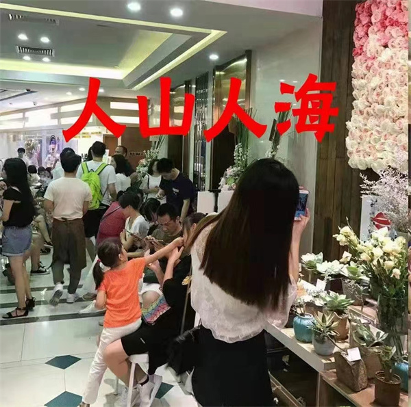 店鋪設(shè)計(jì)裝修實(shí)景圖—燦源裝飾 店鋪設(shè)計(jì)裝修實(shí)景圖—燦源裝飾