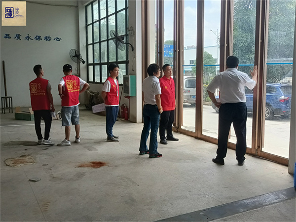 廣西裝修公司&mdash;燦源裝飾施工現(xiàn)場(chǎng)檢查