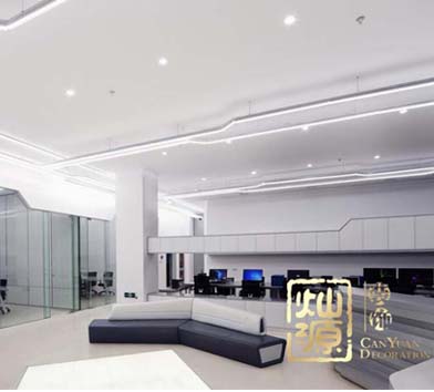 凱豐大廈影視廣告行業(yè)辦公室裝修案例-燦源裝飾 凱豐大廈影視廣告行業(yè)辦公室裝修案例-燦源裝飾