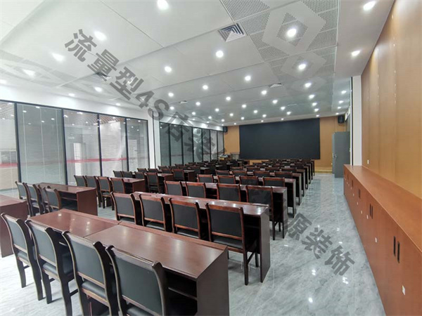 廣西合力叉車(chē)4s店裝修實(shí)景圖—燦源裝飾 廣西合力叉車(chē)4s店裝修實(shí)景圖—燦源裝飾