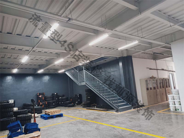 廣西合力叉車(chē)4s店裝修實(shí)景圖—燦源裝飾 廣西合力叉車(chē)4s店裝修實(shí)景圖—燦源裝飾